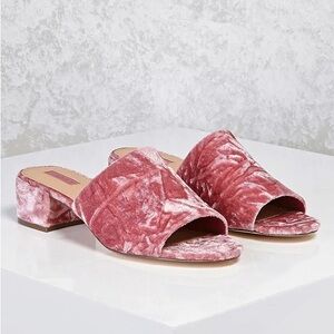 Forever 21 Pink Crushed Velvet Sandals